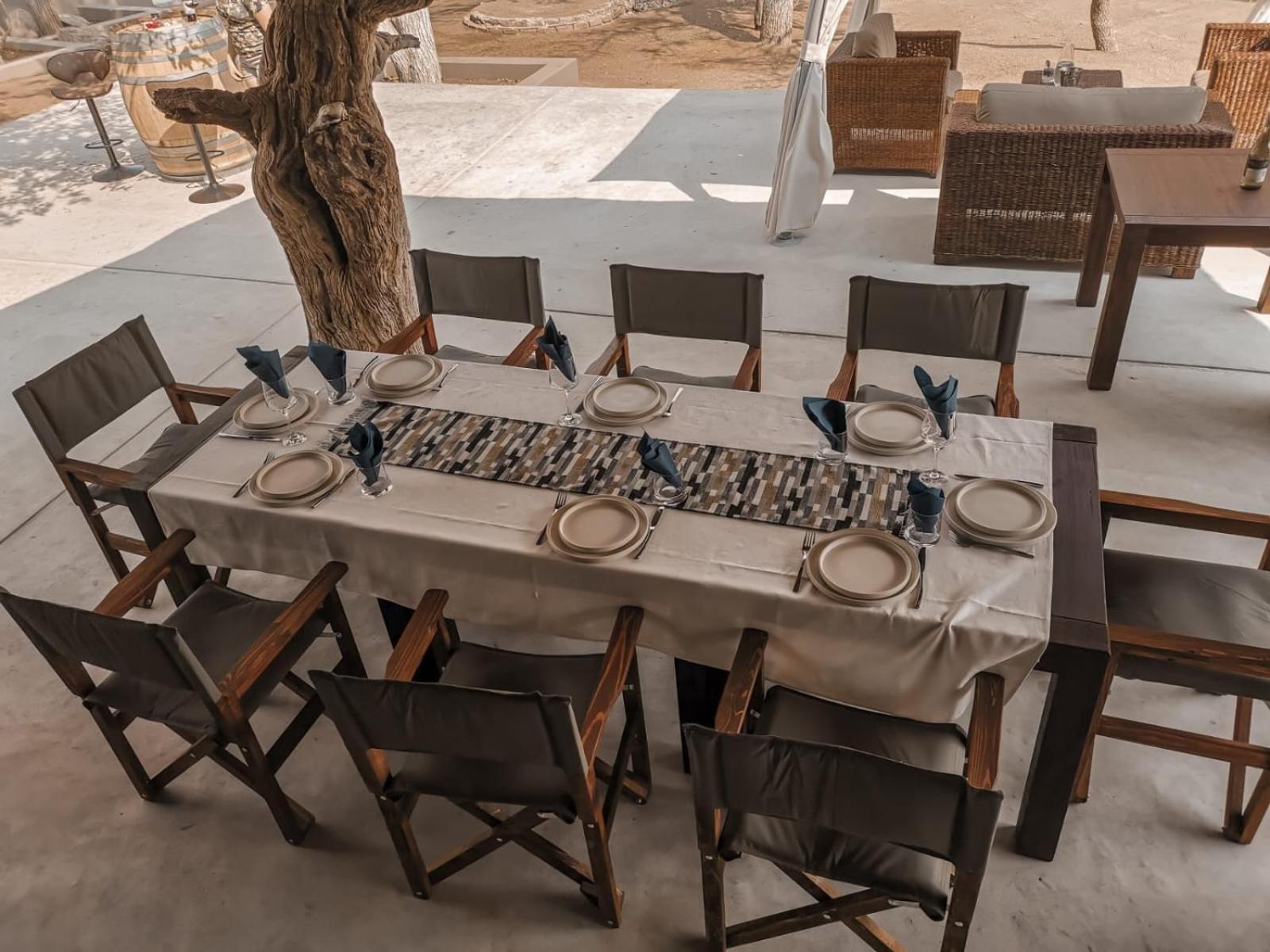 Timbila Game - Welcome To Land Of Leopards And Buffalo - Big Game Lodge